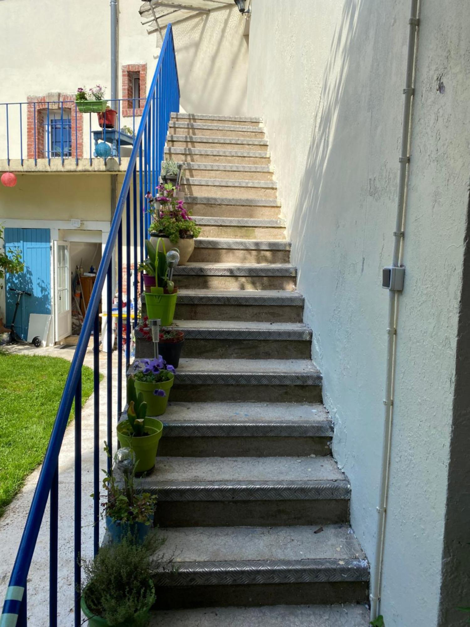 Haut De Jardin Dans Une Maison Dijon Eksteriør bilde